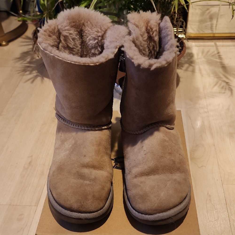 UGG Classic Brown Shearling Boots